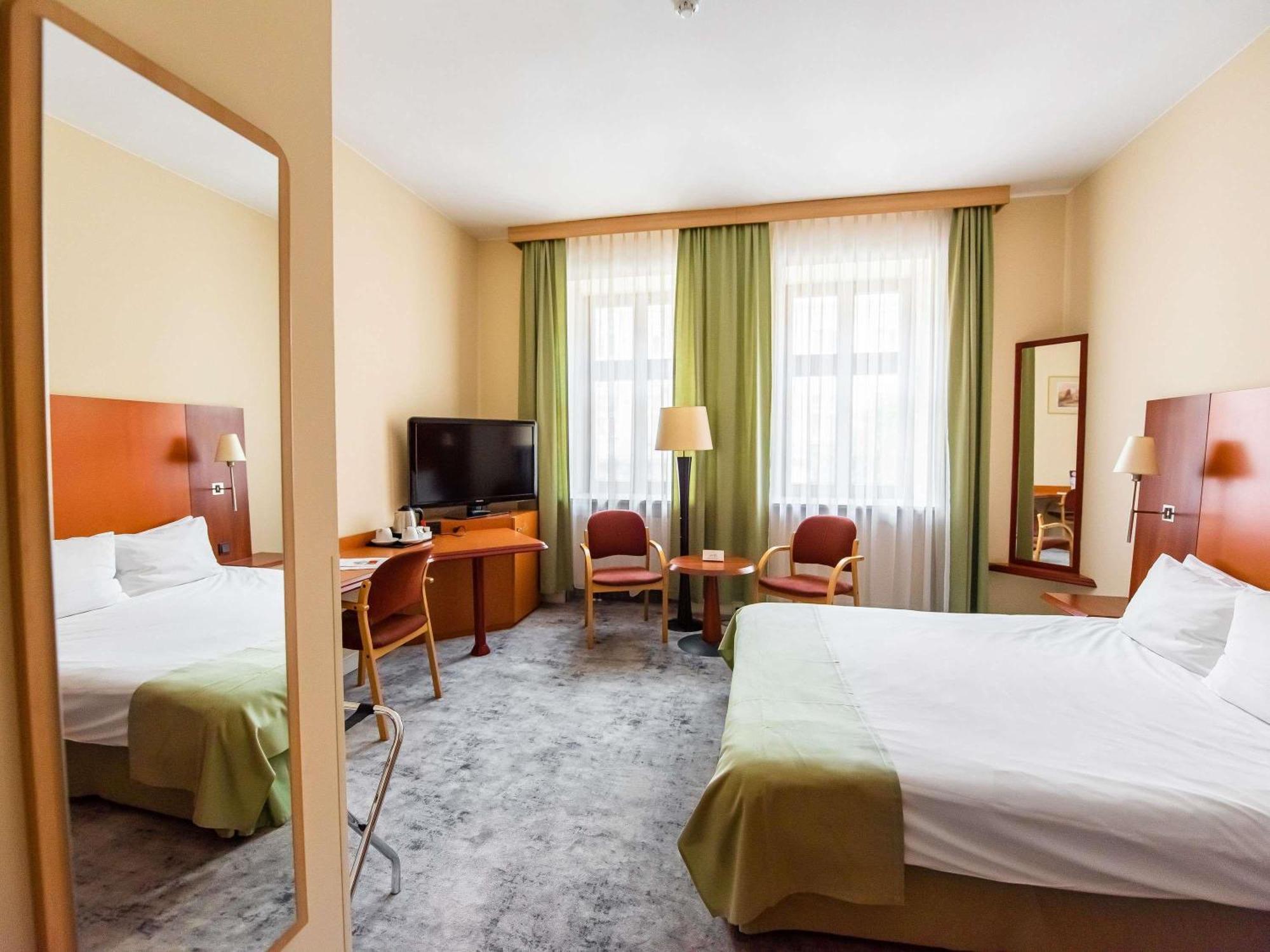 Mercure Ополе Экстерьер фото